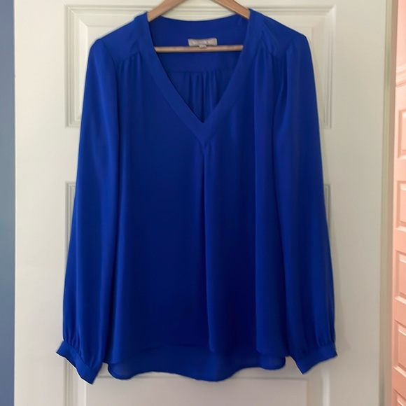 Banana Republic Tops - Banana Republic Drapey V-Neck Blouse